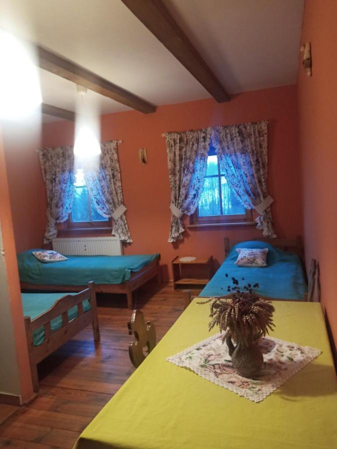 Agroturystyka Pod Swierkiem Srebrna Góra Exterior foto